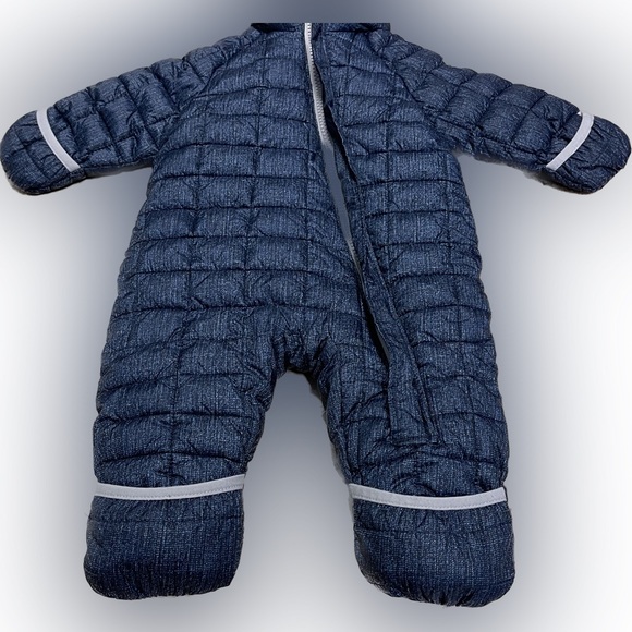 Snozu 3/6 months snowsuit like new - Picture 7 of 7